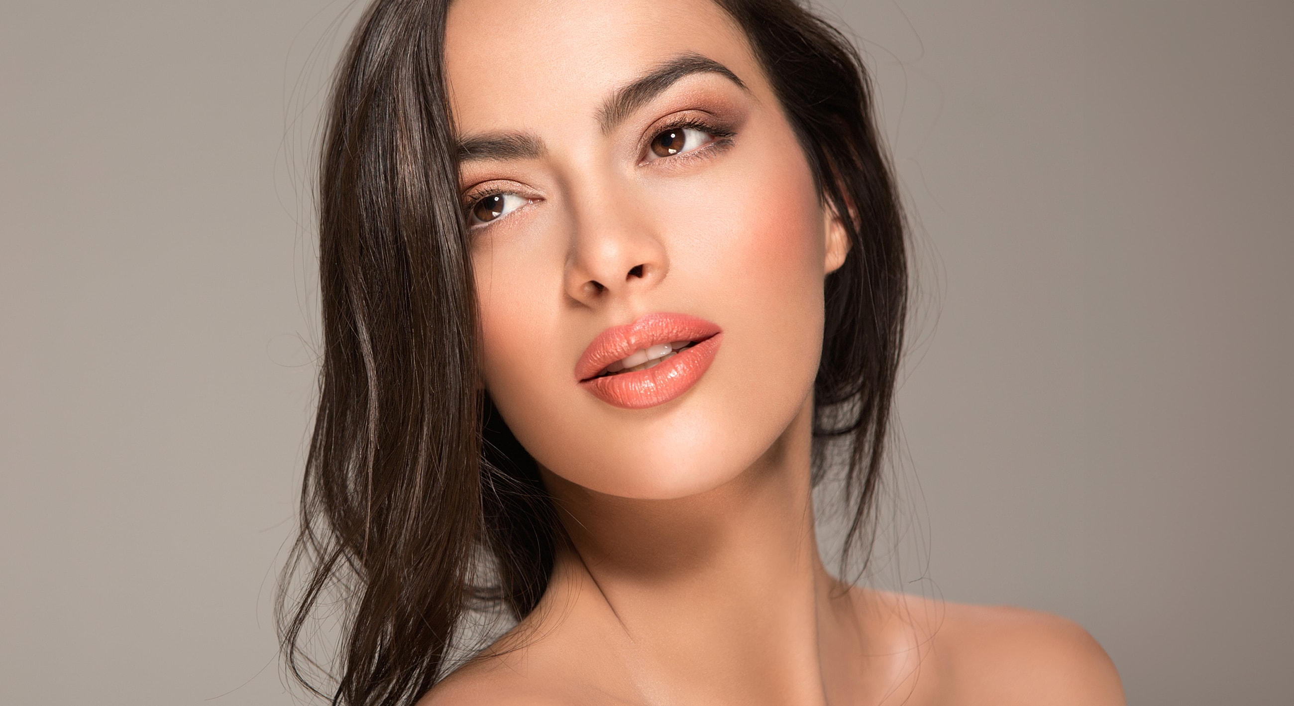 Portrait of a woman with natural makeup.